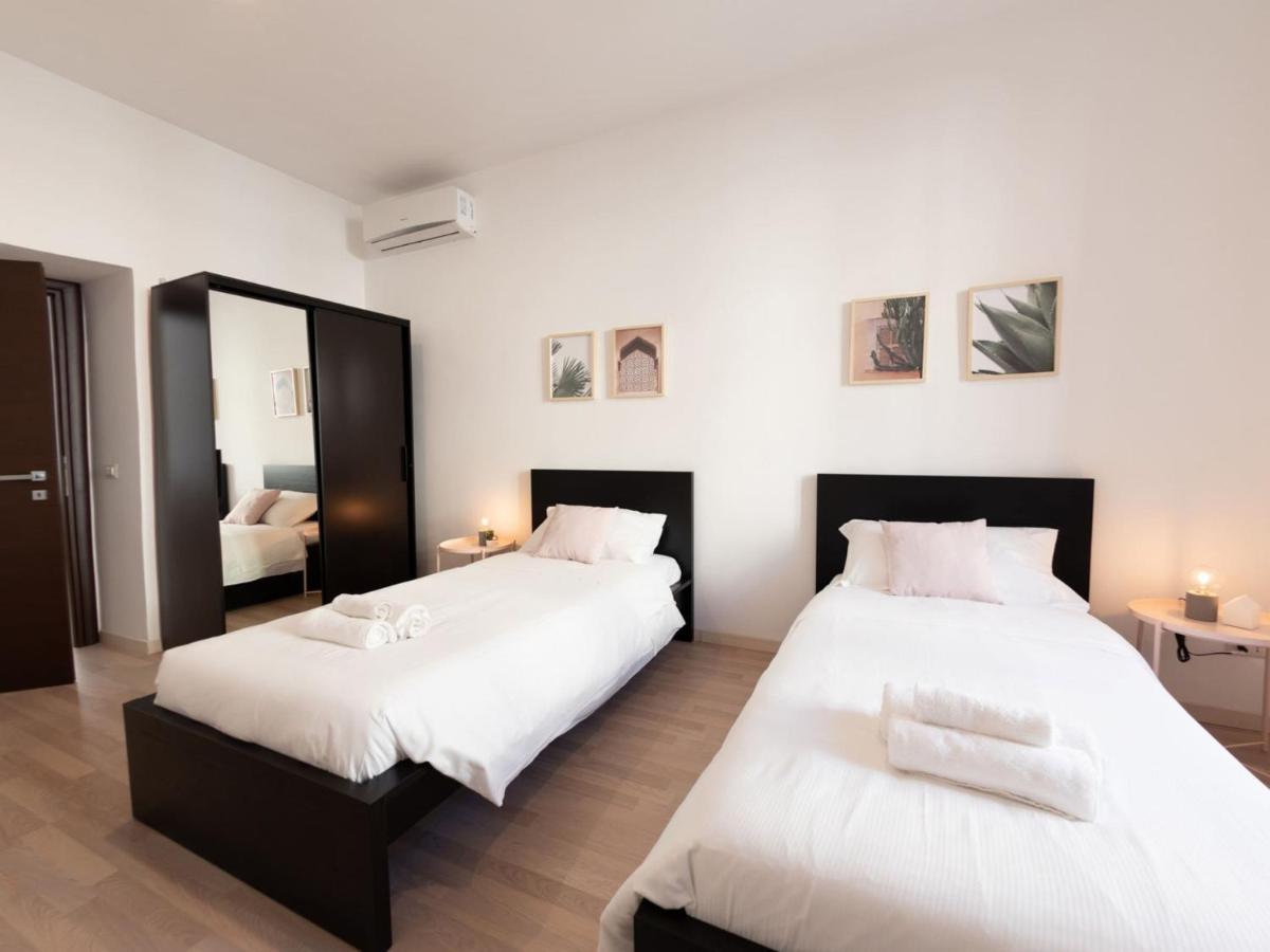 The Best Rent - Spacious Apartment Near Roma Termini Station מראה חיצוני תמונה